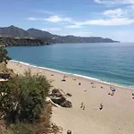 “Smile Nerja” Chic Apartment With Wifi, 4 Guests