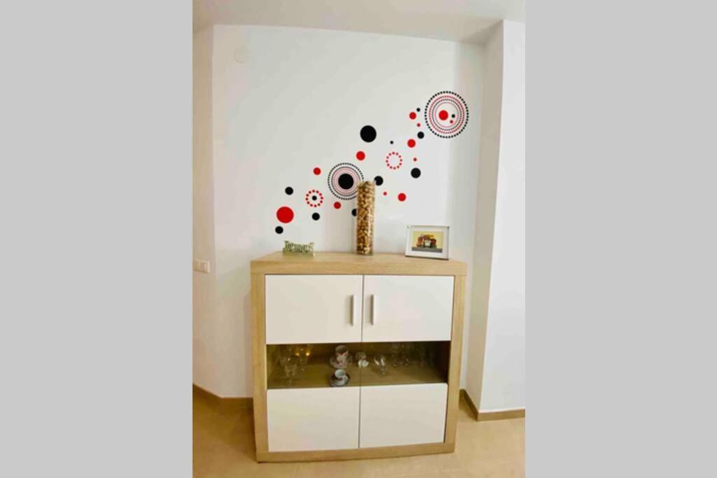 “smile Nerja” Chic With Wifi, 4 Guests Appartement *