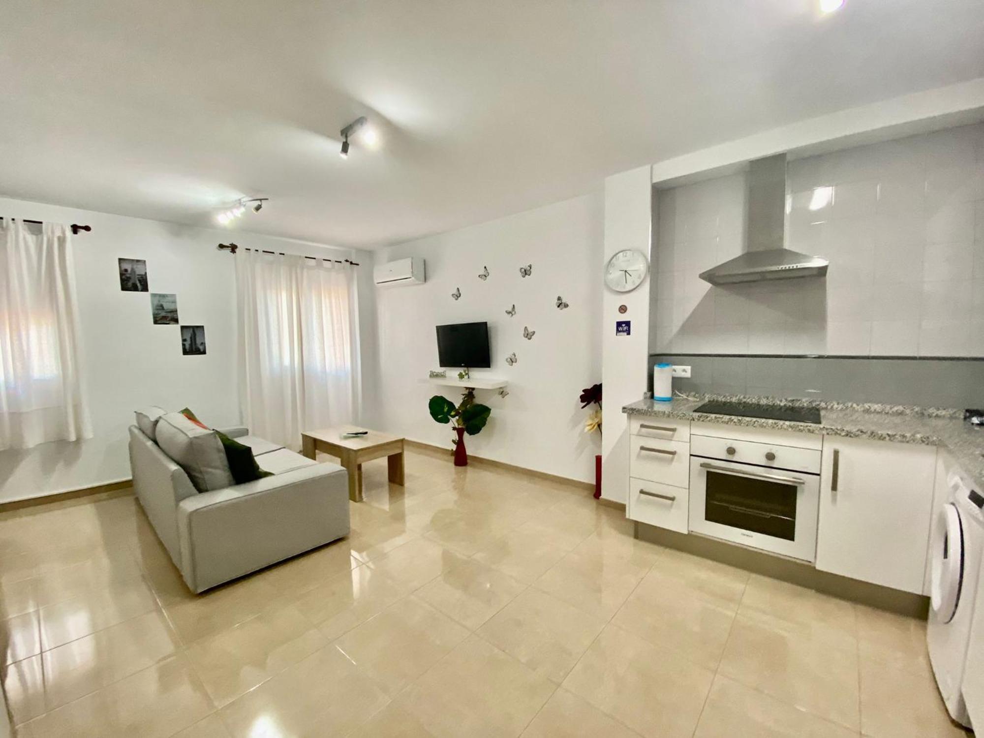 Appartement “smile Nerja” Chic With Wifi, 4 Guests *